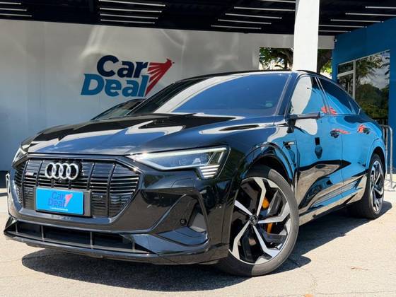 AUDI E-TRON ELÉTRICO SPORTBACK PERFORMANCE BLACK QUATTRO